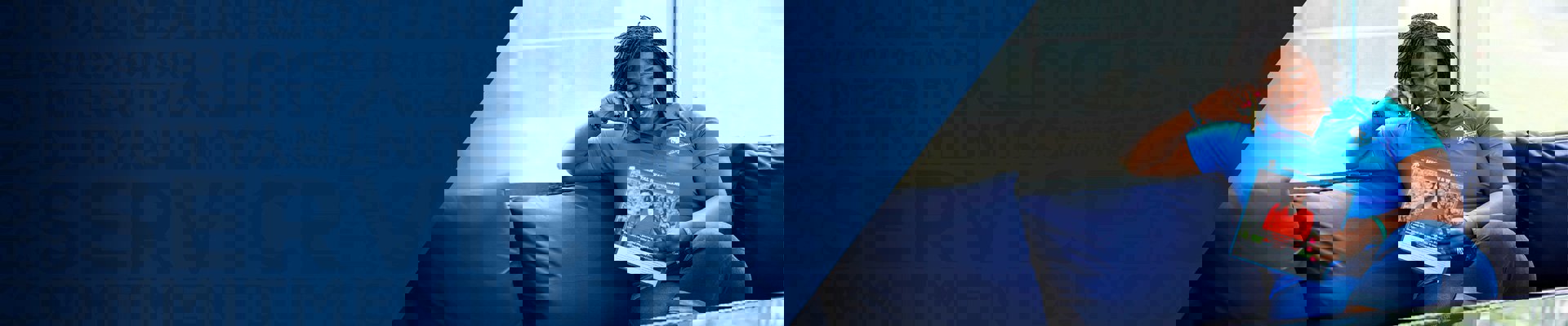 Wounded Warrior Taniki Richard reading about mental health programs.